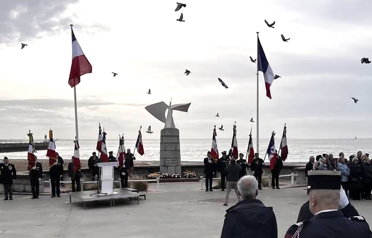 lâcher-de-colombes-commémoration-cérémonie